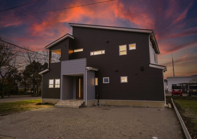 「くつろぎ」と「アソビ」が”同居”する二世帯住宅