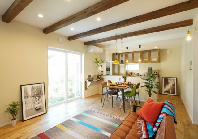 Industrial Cafe Style House