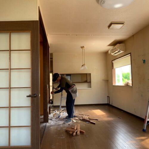 施工中